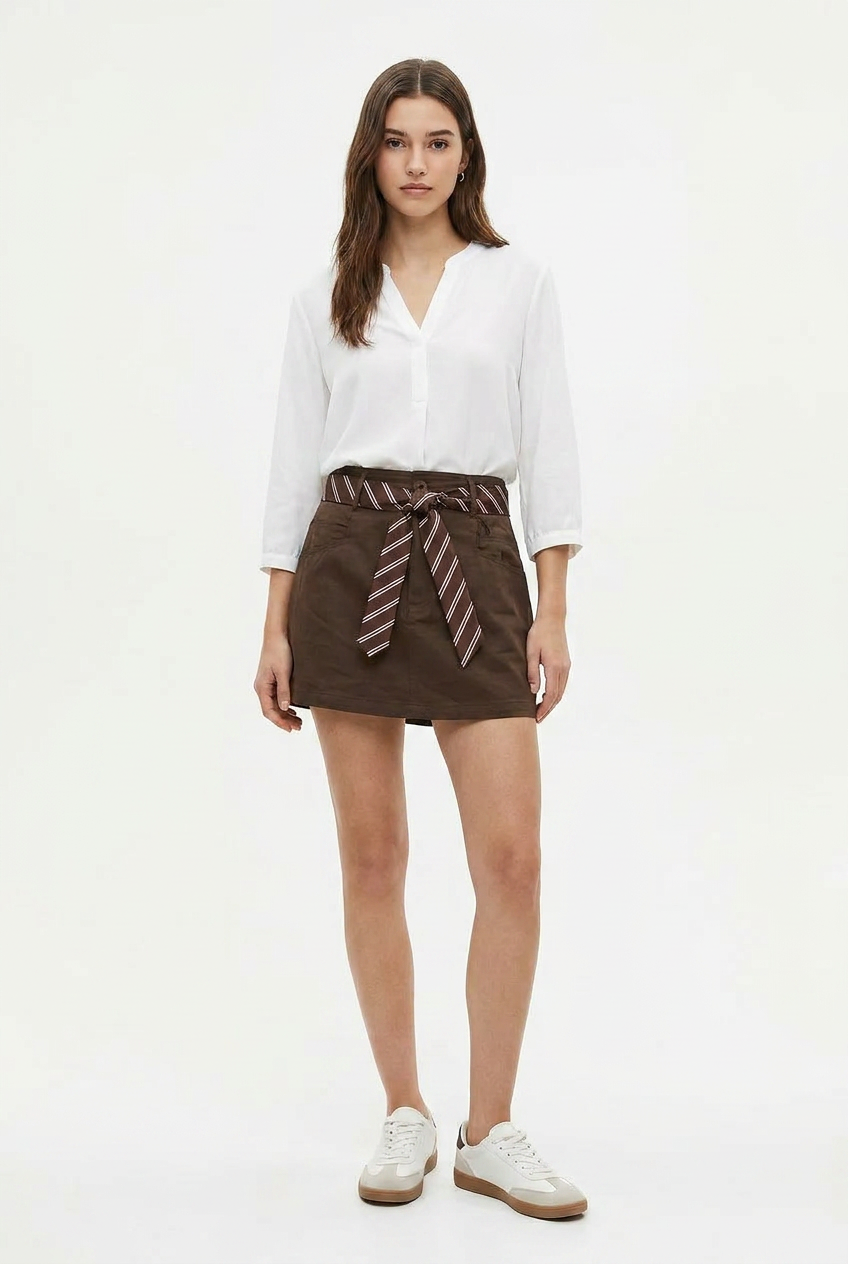 Gonna-Pantalone Preppy Chic in Twill di Cotone
