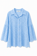 Camicia in Sangallo con Maniche a Campana