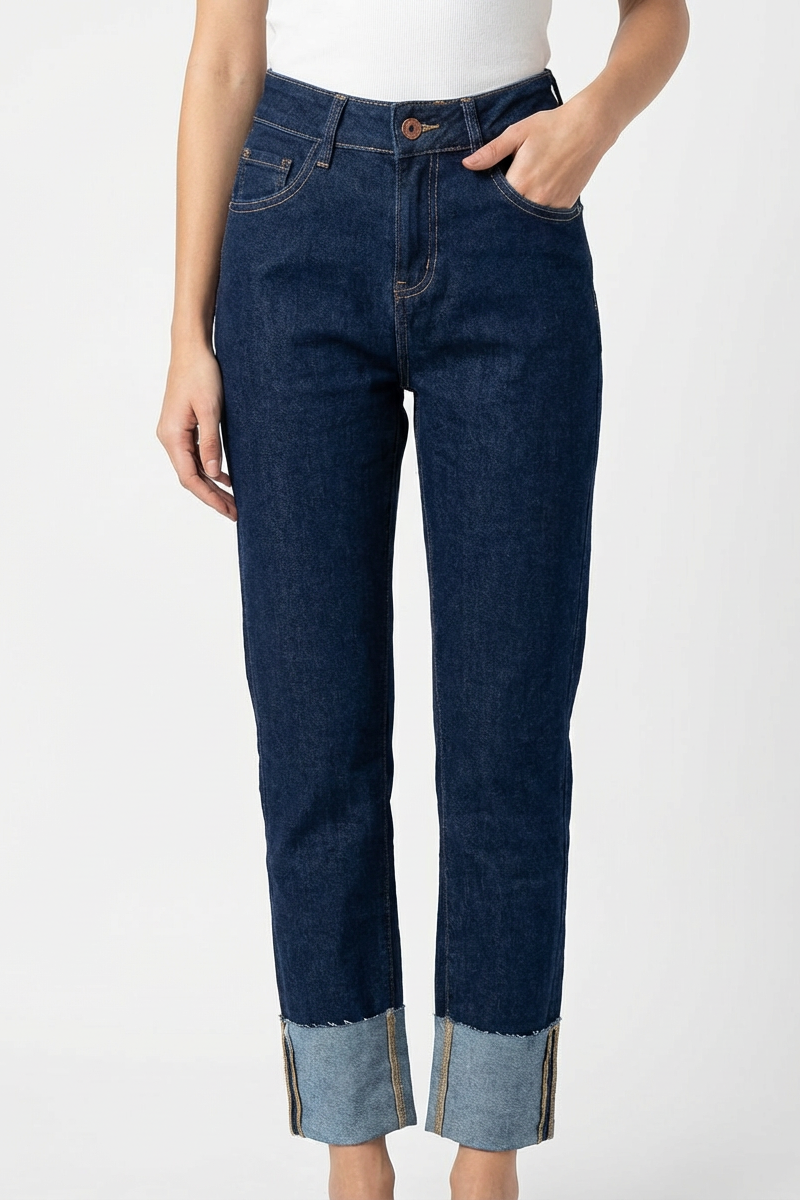 JEANS DIRITTI CON RISVOLTO