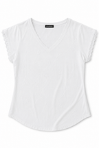 T-Shirt Scollo a V con Dettagli in Pizzo