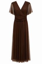 Elegante Abito Lungo in Tulle con Scollo a V