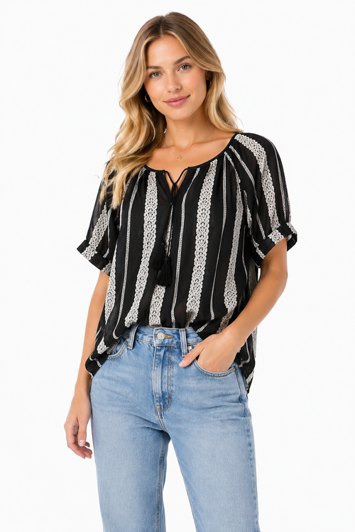 Blusa Boho-Chic a Righe e Ricami con Nappine Nero