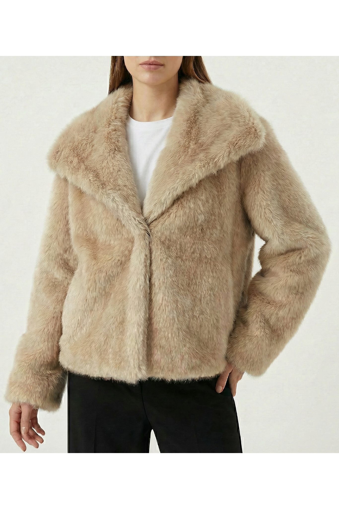 PELLICCIA CORTA BEIGE