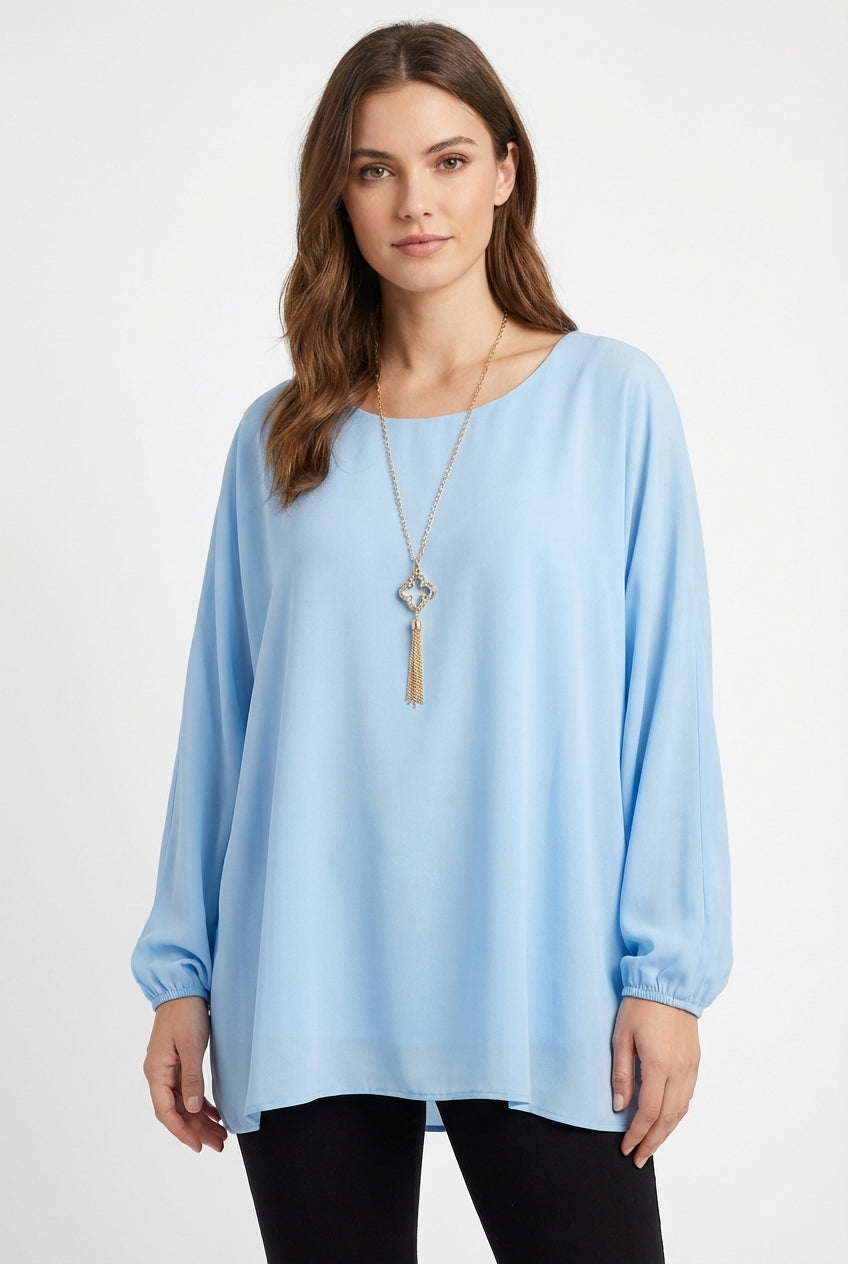 Georgette con collana abbinata