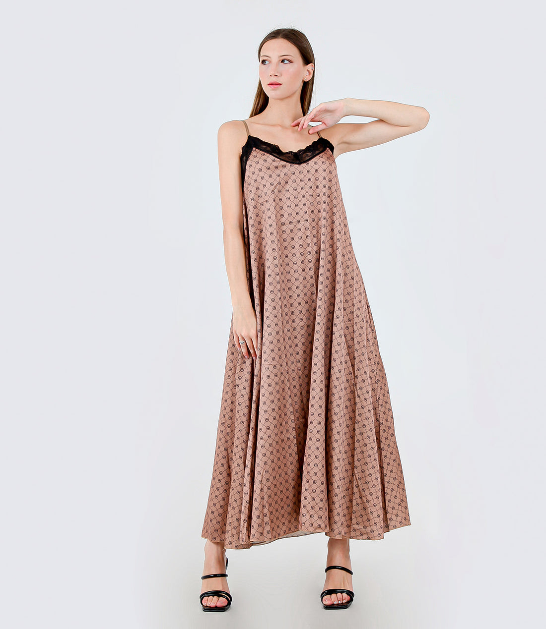 ABITO MONOGRAM TWO